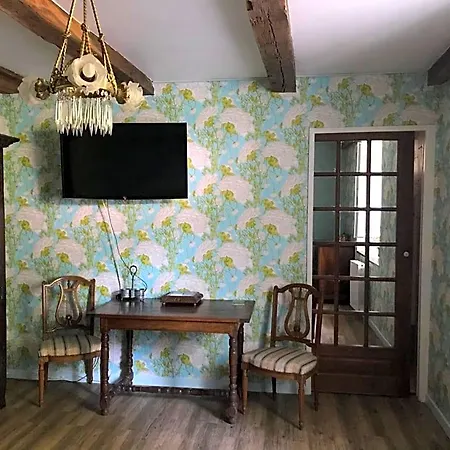 Chez Zoiseau Et Zoiseautte Chassigny